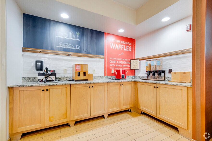 More Photos Of 4003 S Loop 289, Lubbock Hotel For Sale