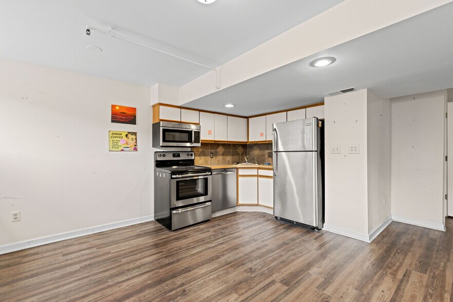 More Photos Of 717-777 Poplar Ave, Boulder Office For Lease