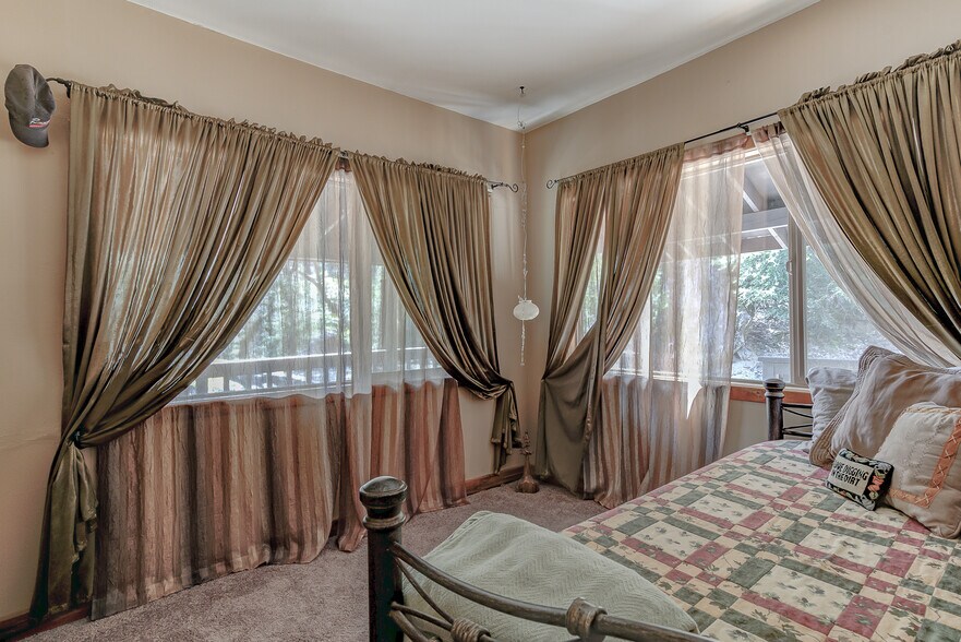 More Photos Of 111 Fs 1s14, Mad River Multifamily For Sale