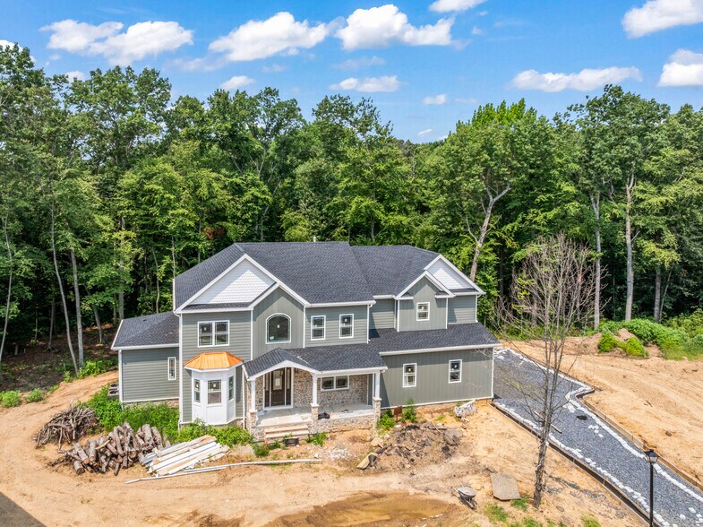 More Photos Of 8 Winthrop ct, East Brunswick Land For Sale