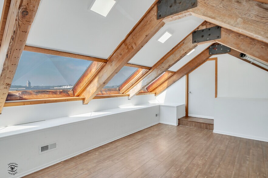 More Photos Of 1000 S Hamilton St, Lockport Loft Creative Space For Sale