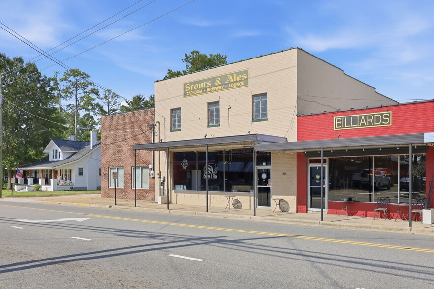More Photos Of 30 S McKinley St, Coats Sports And Entertainment For Sale