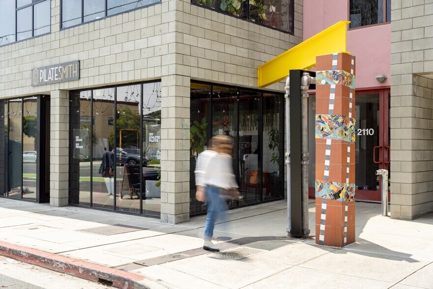 More Photos Of 2110 Main St, Santa Monica Loft Creative Space For Sale