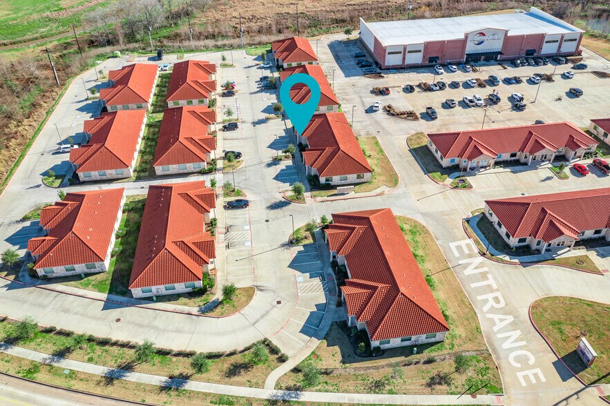 More Photos Of 7070 Knights Ct, Missouri City Medical For Lease