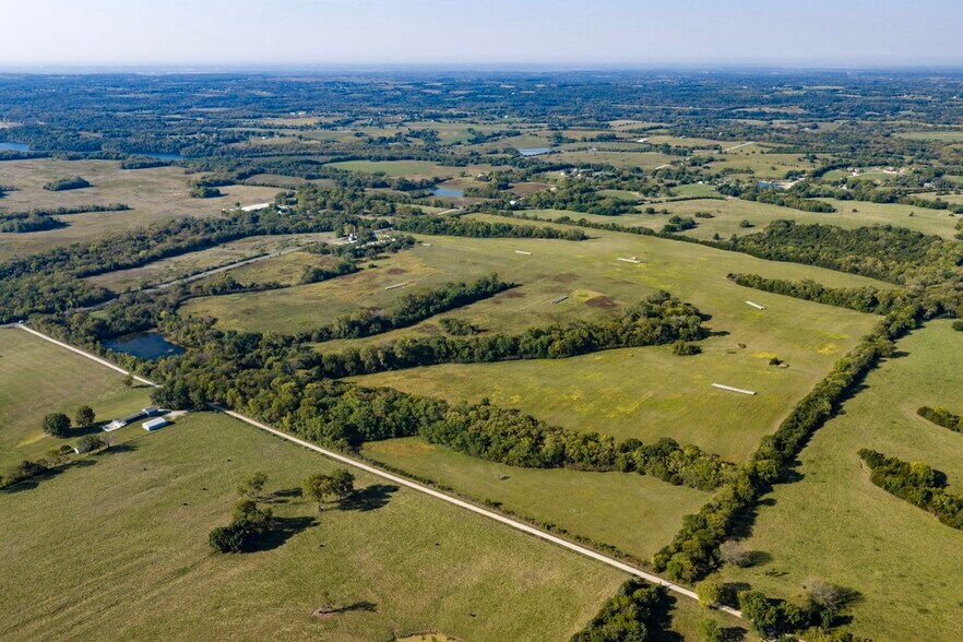 More Photos Of 00000 McLouth Rd., Tonganoxie Land For Sale
