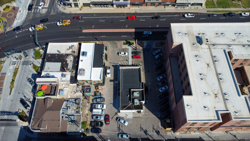 Primary Photo Of 1219 Bluemont Ave, Manhattan Freestanding For Lease