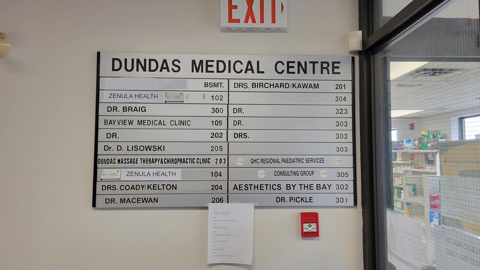 More Photos Of 274 Dundas St E, Belleville Medical For Lease