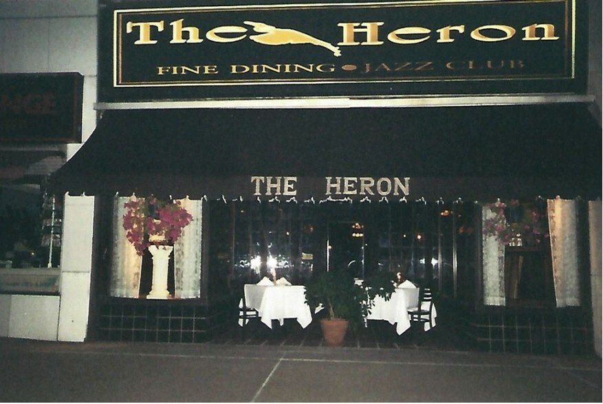 Primary Photo Of 34 N Vermilion St, Danville Restaurant For Sale