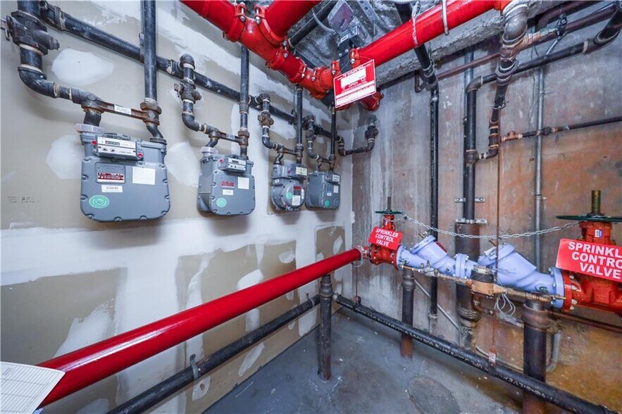 More Photos Of 8710 5th Ave, Brooklyn Medical For Sale