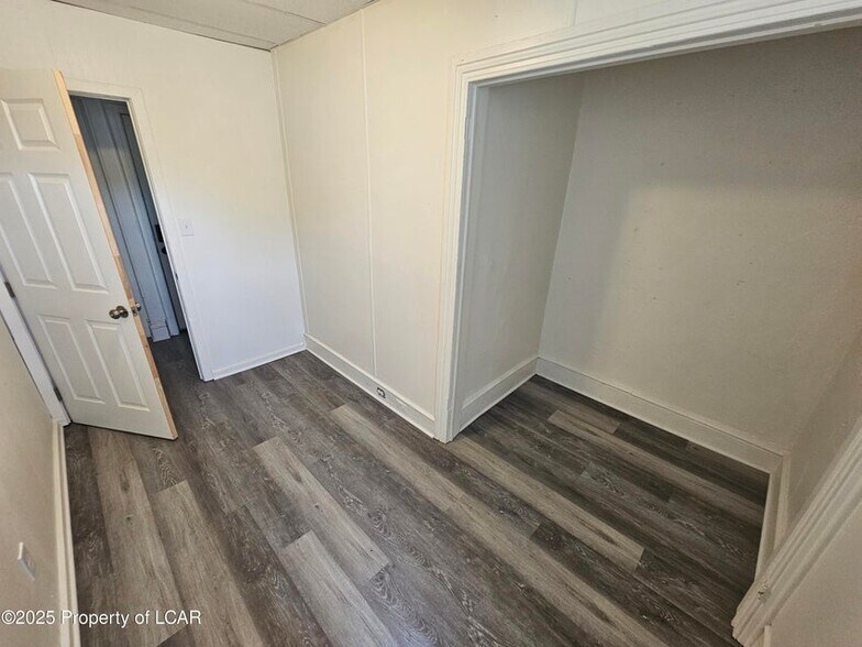 More Photos Of 380-384 S Franklin St S, Wilkes Barre Apartments For Sale