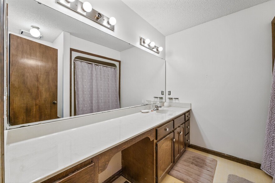 More Photos Of 11733 Highway 231 N, Meridianville Office For Sale