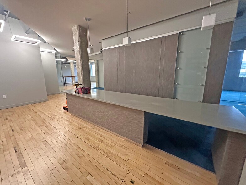 More Photos Of 89 Ionia Ave NW, Grand Rapids Office For Lease