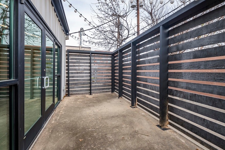 More Photos Of 1309 S Adams St, Fort Worth Loft Creative Space For Lease