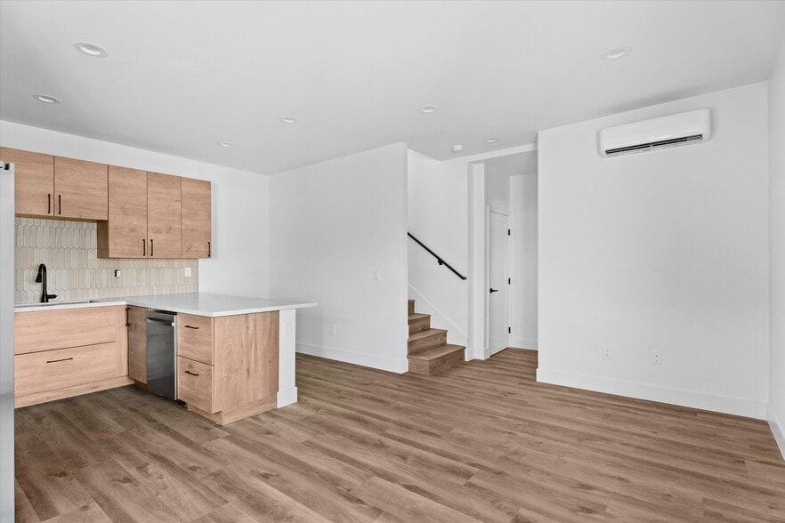 More Photos Of 2139 Balboa Ave, San Diego Apartments For Sale