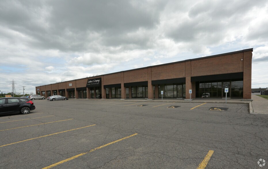 More Photos Of 1250-1260 Old Innes Rd, Ottawa Unknown For Lease