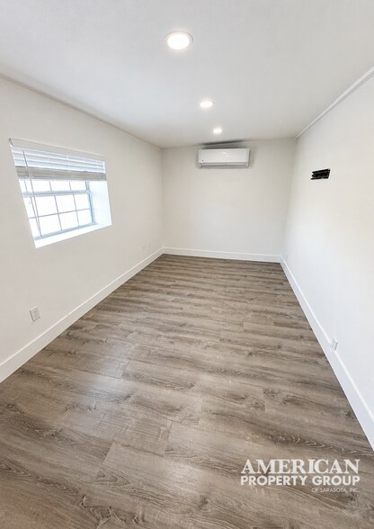 More Photos Of 155 W Dearborn St, Englewood Storefront Retail Office For Lease