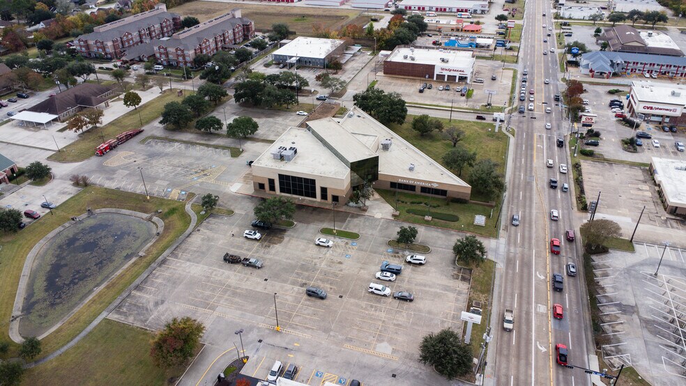 More Photos Of 4000 Garth Rd, Baytown Medical For Sale