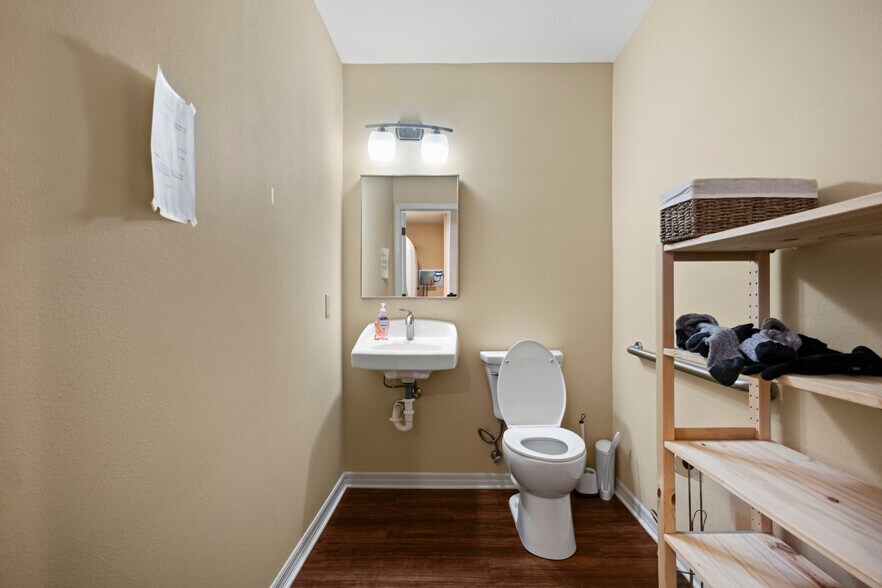 More Photos Of 1700 Dr. Martin Luther King, Jr. St N, Saint Petersburg Medical For Sale