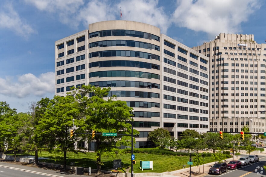 More Photos Of 4601 N Fairfax Dr, Arlington Office For Lease