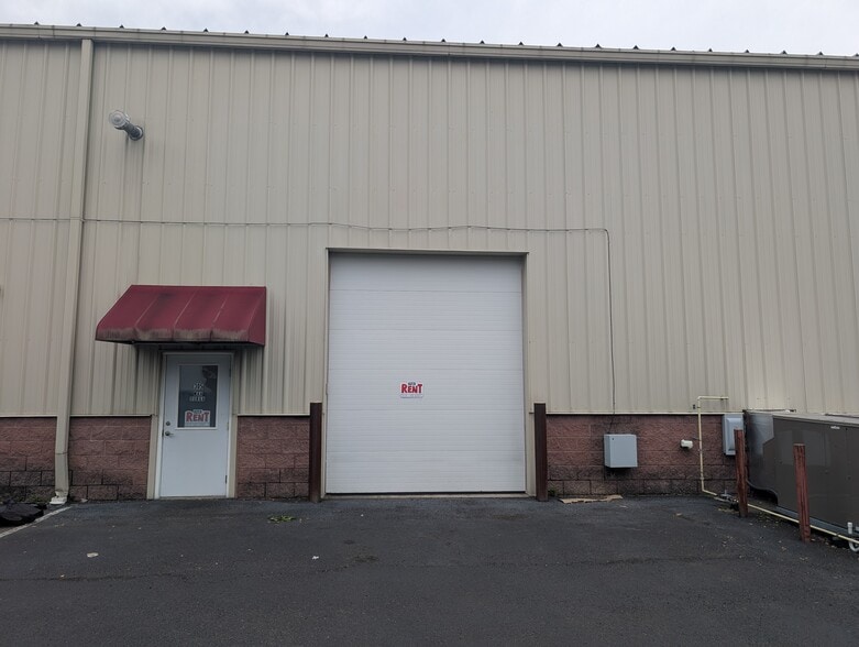 Primary Photo Of 2 Timber Ln, Marlboro Light Manufacturing For Lease