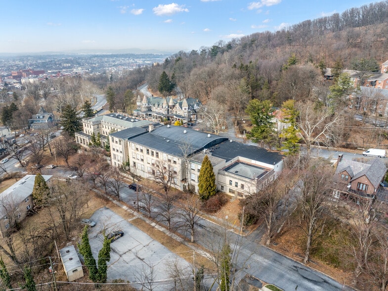 More Photos Of 1400 Hill Rd, Reading Schools For Sale
