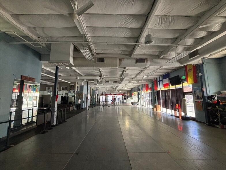 More Photos Of 1329-1345 Blossom Hill Rd, San Jose Freestanding For Lease