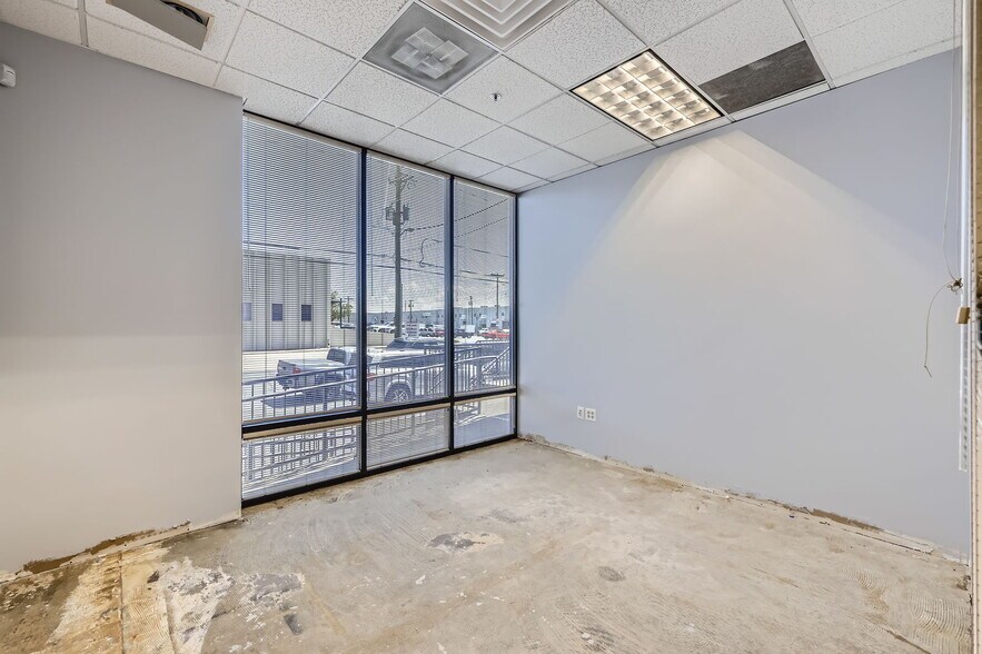 More Photos Of 715-735 S Jason St, Denver Warehouse For Sale