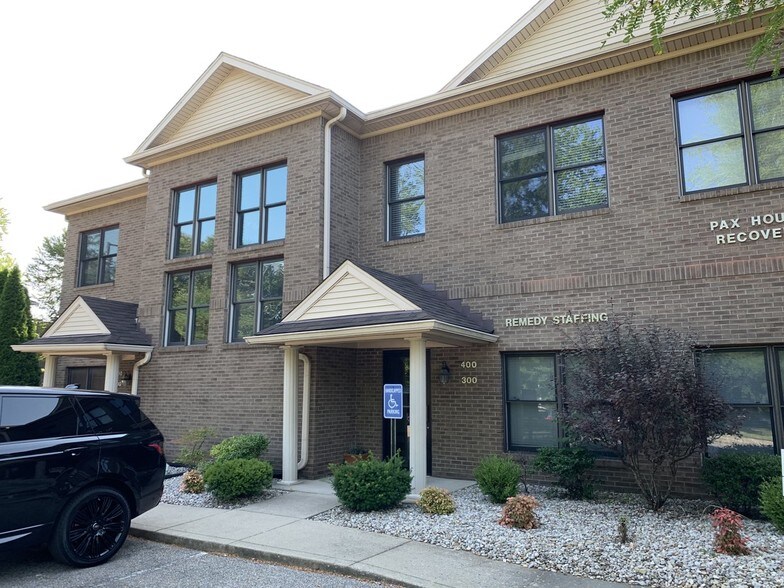 Primary Photo Of 2305 Hurstbourne Village Dr, Louisville Office For Lease