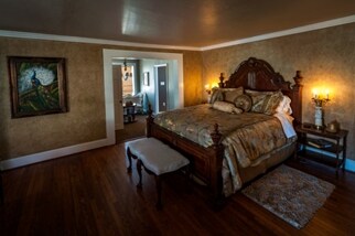 More Photos Of 1670 Southwest Blvd, Newton Lodge Meeting Hall For Sale