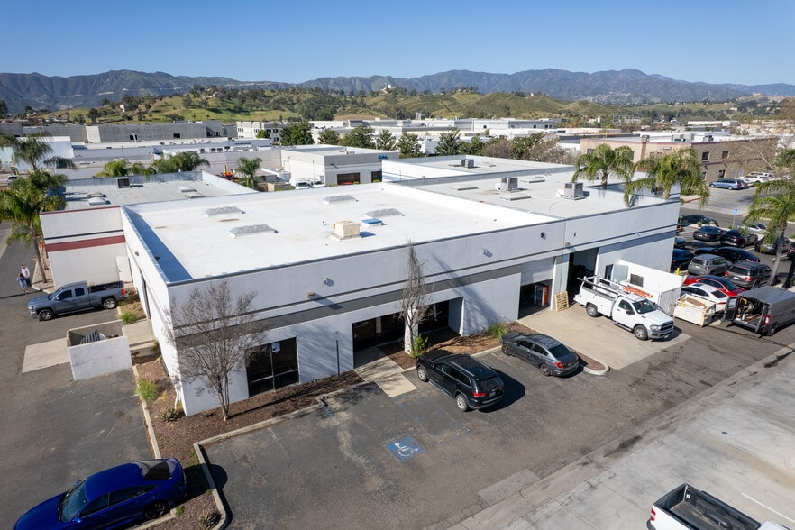 Primary Photo Of 560 Birch St, Lake Elsinore Manufacturing For Lease