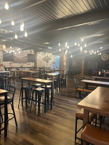 More Photos Of 354 W Meadow Rd, Eden General Retail For Sale