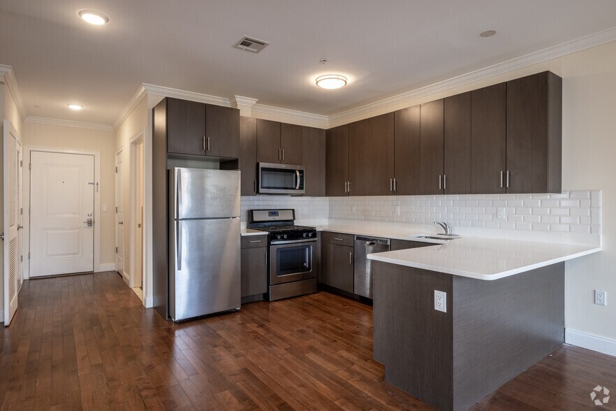 More Photos Of 4401 Bergenline Ave, Union City Apartments For Sale