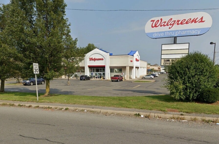 More Photos Of 7939-7973 Brewerton Rd, Cicero Drugstore For Sale