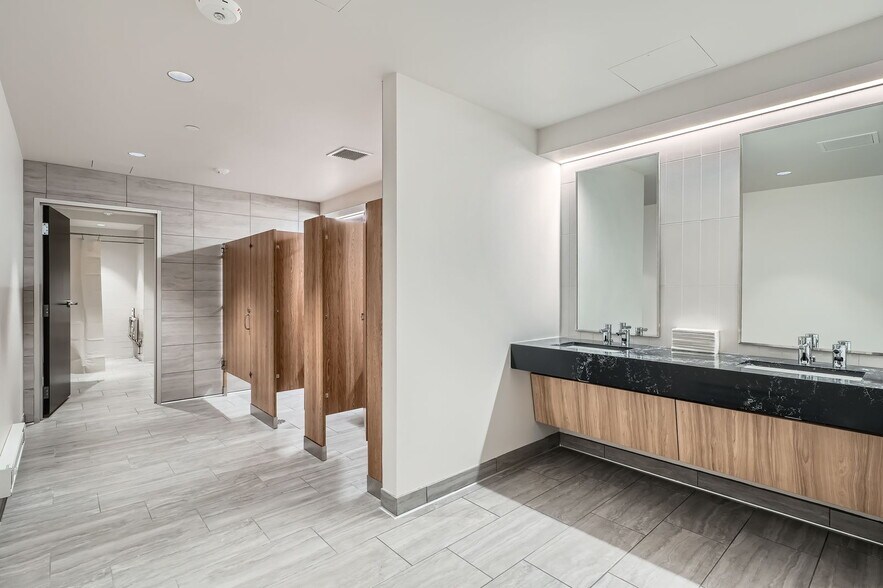 More Photos Of 1873 S Bellaire St, Denver Coworking Space