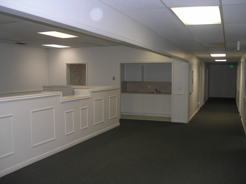 More Photos Of 2550 Washington Blvd, Ogden Office For Lease