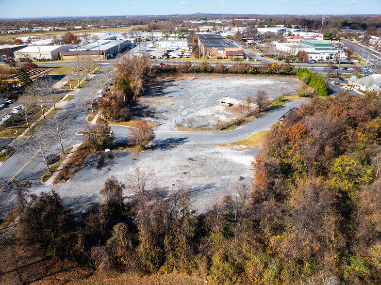 More Photos Of 7635 Lindbergh Dr, Gaithersburg Land For Lease