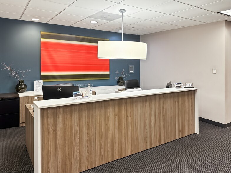 More Photos Of 400 W Capitol Ave, Little Rock Coworking Space