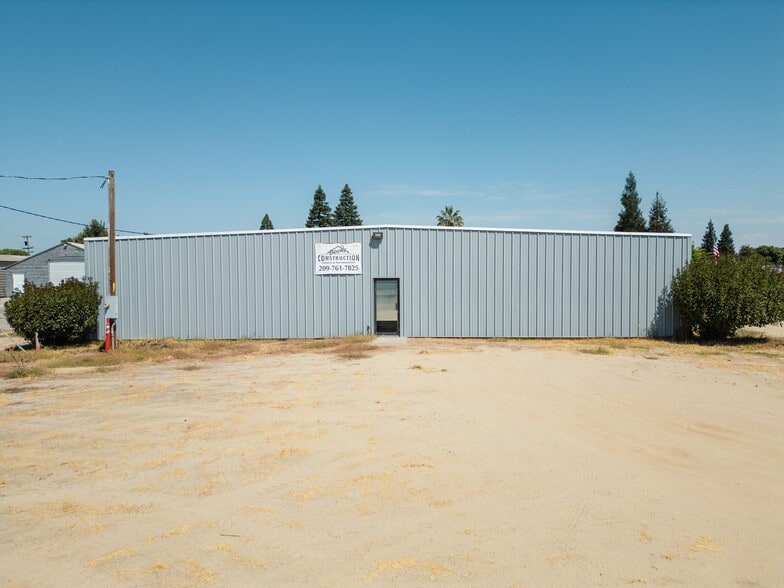 More Photos Of 901 E Broadway Ave, Atwater Specialty For Sale