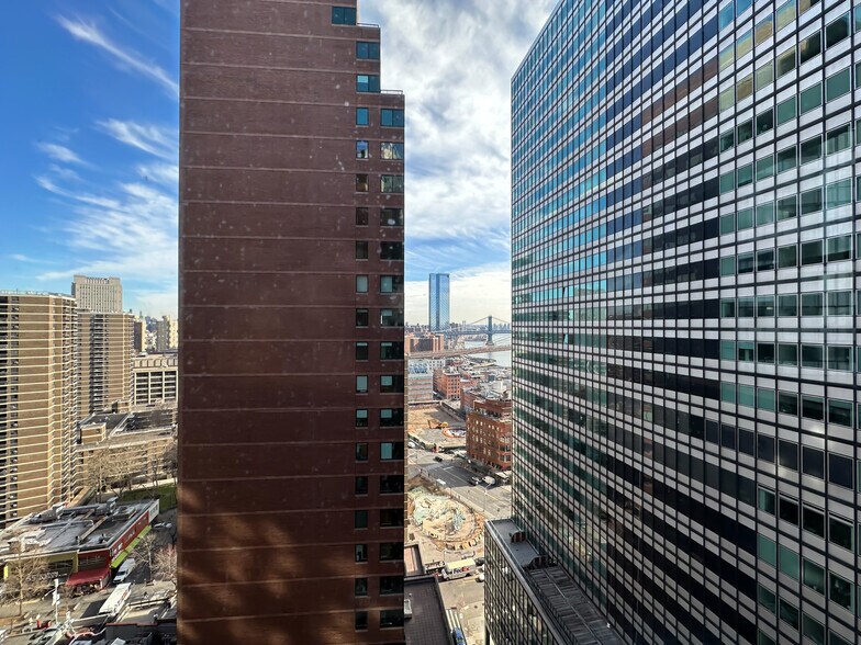 More Photos Of 111 John St, New York Office For Lease