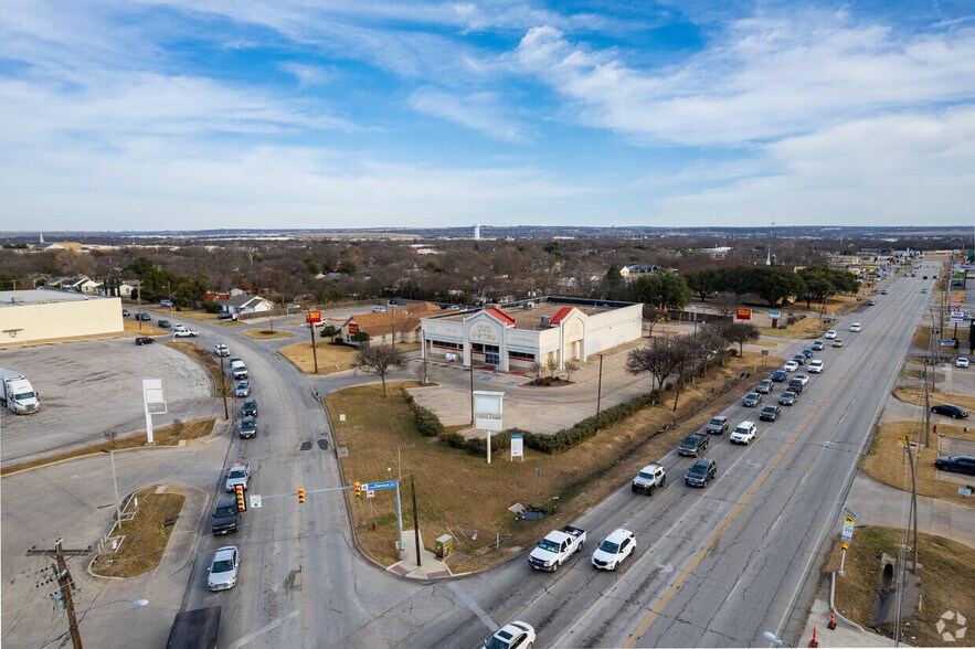 More Photos Of 3220 Denton Hwy, Haltom City Hospital For Sale
