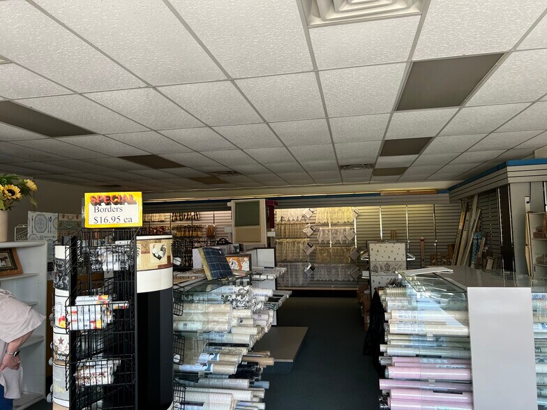 More Photos Of 218 S Caroline St, Herkimer Storefront Retail Office For Sale