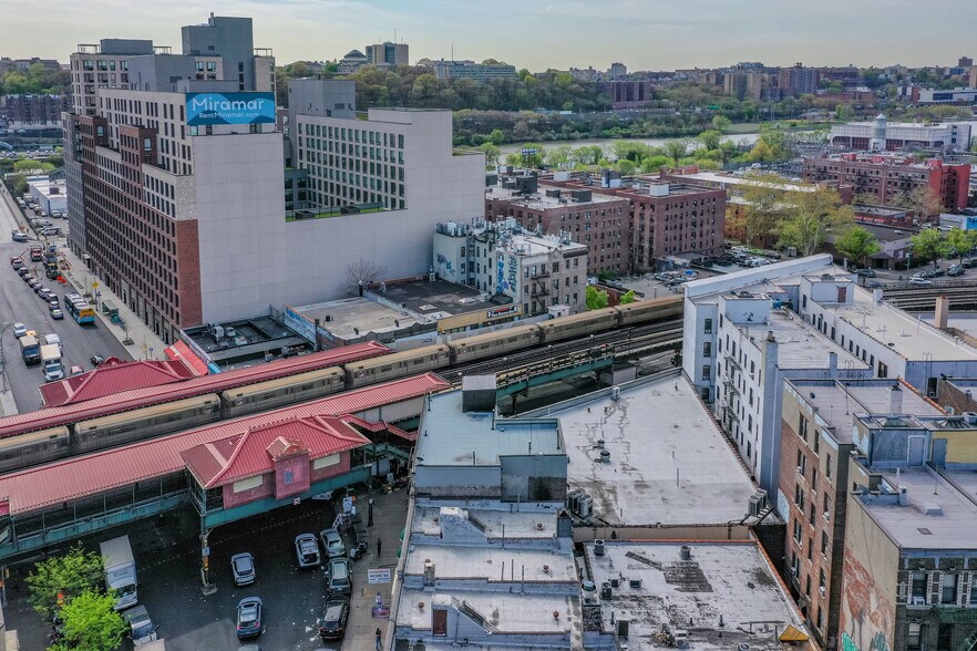 More Photos Of 500 W 207th St, New York Office For Sale