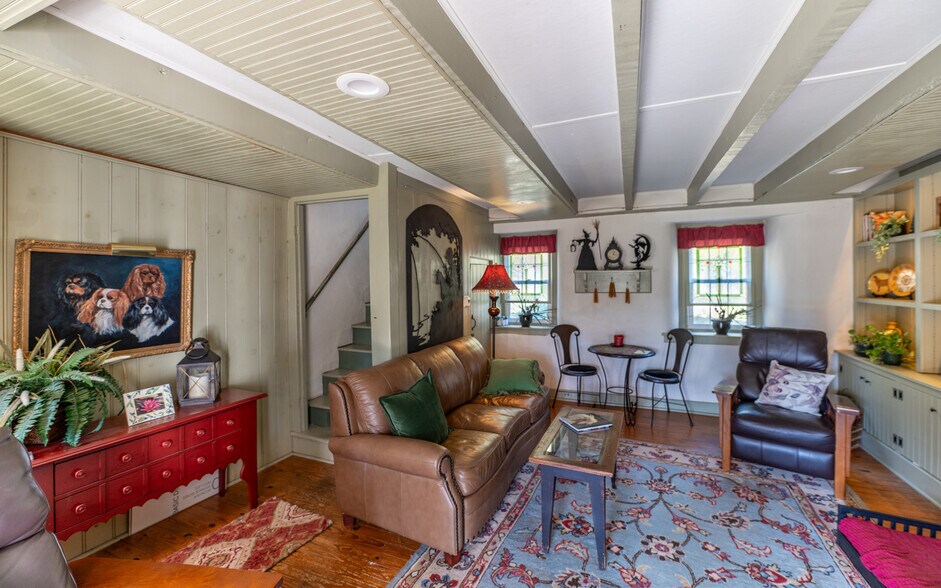 More Photos Of 547 Baltimore Pike, Glen Mills Office For Sale