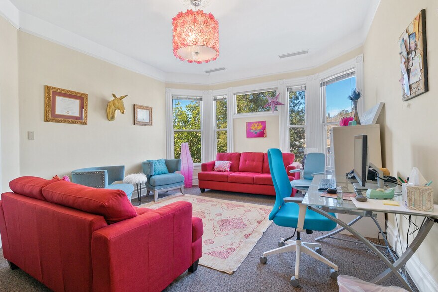 More Photos Of 603 Mission St, Santa Cruz Office For Sale