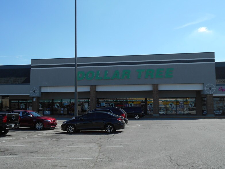 More Photos Of 5325-5359 E Thompson Rd, Indianapolis Unknown For Lease