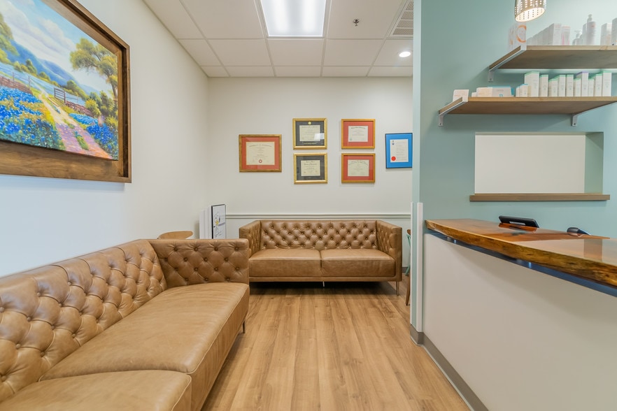 More Photos Of 26400 Kuykendahl Rd, Spring Storefront Retail Office For Sale