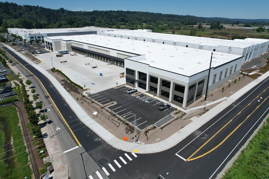 More Photos Of 6620 S 287th St, Auburn Warehouse For Lease