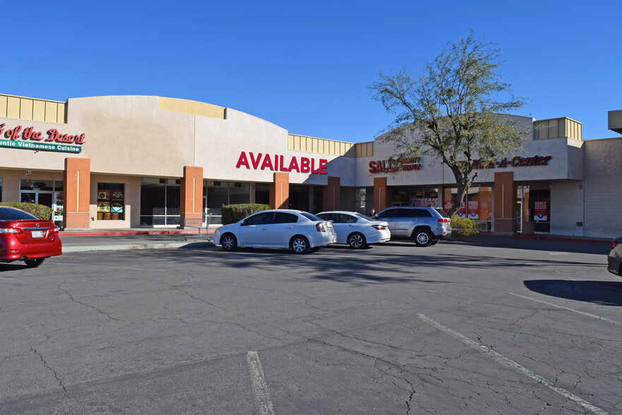 Primary Photo Of 82126-82158 Hwy 111, Indio Unknown For Lease