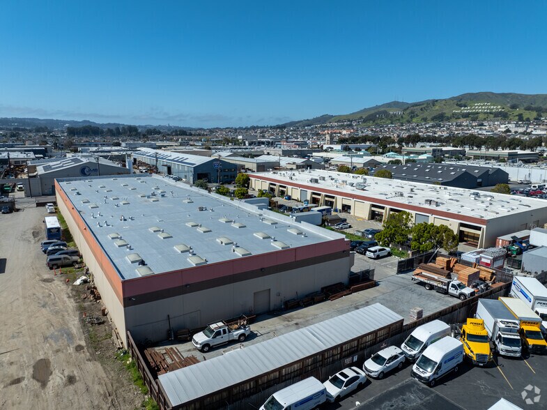 More Photos Of 131 S Maple Ave, South San Francisco Warehouse For Lease