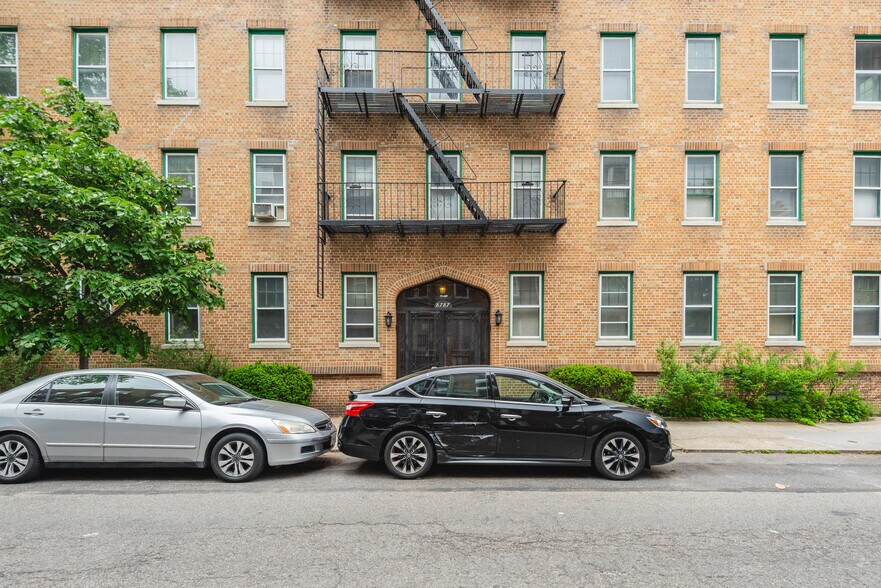 More Photos Of 87-87 116th St, Richmond Hill Multifamily For Sale